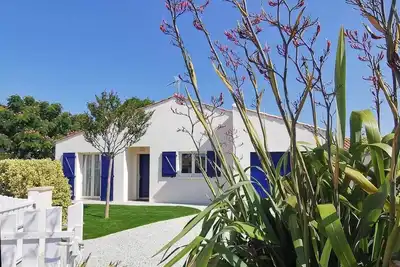 Image de Jolie maison de vacances rénovée près de la plage, idéal famille!