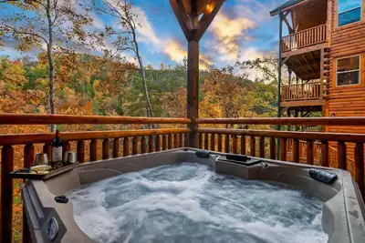 Image de Free Tickets| Private Indoor Pool, Game Room, Hot Tub, Mountain Views!