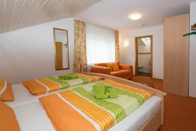 Image de Appartement Fantasie 47m² - Ferienwohnung Rebenblick