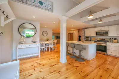 Image de Pond front Home close to Yarmouth & Dennis Beaches