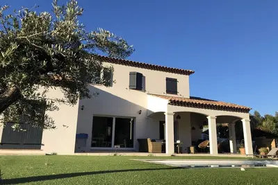 Image de Maison au calme dans un paysage bucolique à 30 minutes des plages