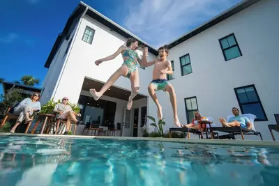 Image de Magical 9-Br Retreat: Pool, Game Room, and More