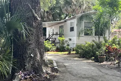 Image de Waterfront Cottage on Haynes Creek