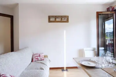 Image de Les chalets du soleil by Interhome