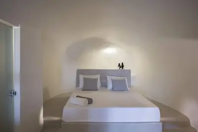 Image de Maison troglodyte-Suite-Sdb privée avec baignoire-Vue mer-Anastasia