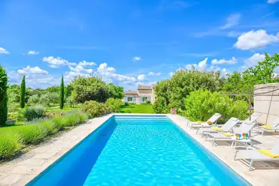 Image de Mas des Chênes Verts – 5 ch avec piscine et clim
