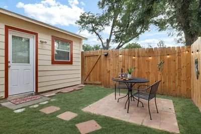 Satx - A Birdy Vacation Rental