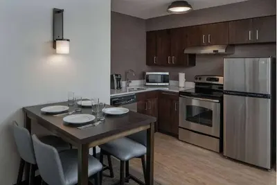 Image de Better Choice for your Vacation! 3 Modern Units, Close to Stringfellow Park