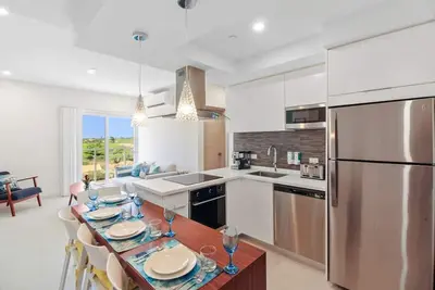 Image de Palm Beach Luxury 2br Condo with Pool Access at Aracari 31 by Bocobay