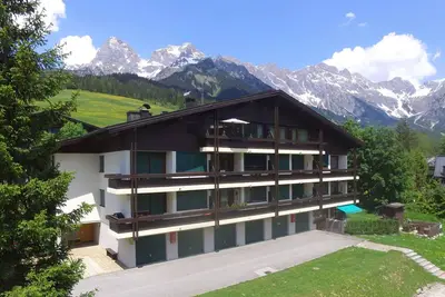 Image de Appartement authentique en face des pistes de ski