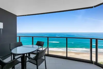 Image de Wonderful 2-Bed with Pool, Gym & Scenic Views