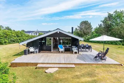 Image de Maison de vacances pour 4 a Hjørring-By Traum