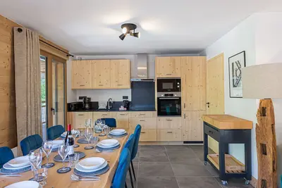 Image de Appartement moderne près des pistes avec grande terrasse, 4 chambres, 3 salles de bain - Le Bettaix