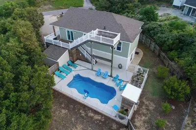 Image de Saltwater Pool, Dog Friendly, Fire Pit!