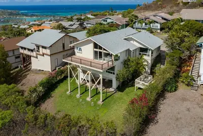 Image de Stunning Home w/Ocean-Mountain Views in East Oahu Serene Family Vacation