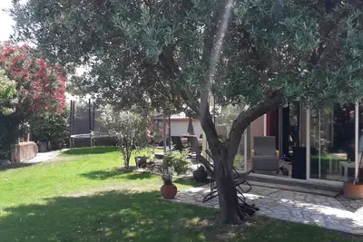 Image de Maison agréable avec piscine à 10 mn de la plage