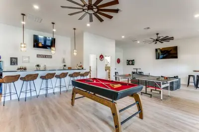 Image de Wine Country Compound I Pool & Hot Tub I Club House and Casita!