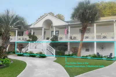 Image de New 3 Br/2 bath Suite. Near Historic Beaufort. Kitchen, W/D, extras! No stairs.