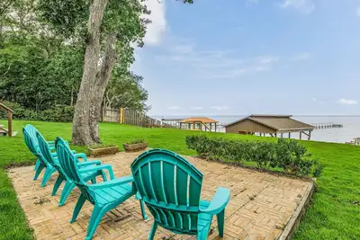 Image de Gulf Breeze 3br • Sleeps 12 • Pet-Friendly