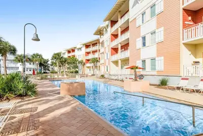 Image de Tide The Knot - 2br/2ba Condo