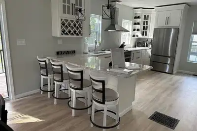 Image de Alexbay Retreat within a short walk to all the downtown attractions