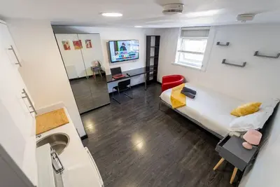 Image de Modern studio available close to the city