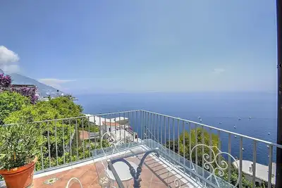 Image de Villa Marica: A bright and sunny apartment located in the center of Positano, with Free Wi-Fi.