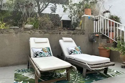 Image de Charmant 3 pièces avec terrasse et jardin, climatisé, proche plage et centre, 4 pers.