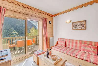 Image de Champagny-en-Vanoise: Appt 6 pers, 2 ch, wifi, balcon, cuisine équipée