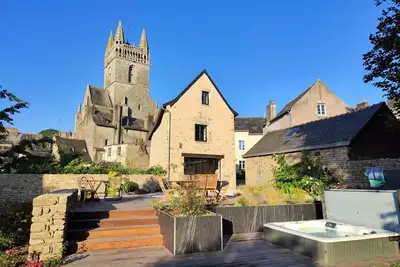 Image de Maison De Caractere Avec Parc