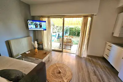 Image de Studio en rez de jardin