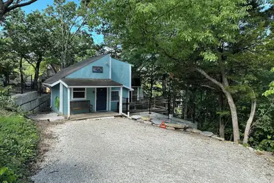 Image de “On The Edge” Cabin Secluded, quiet, peaceful, private community
