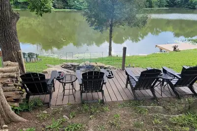 Image de Waterfront Home Located near Ark, Reds and Bengals. Newly Renovated.