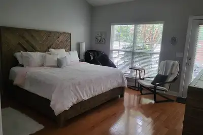 Image de Comfortable, covenient, quaint