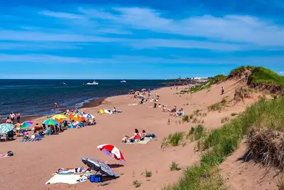 Beachside Cottage w/beach access - Aboiteau Beach