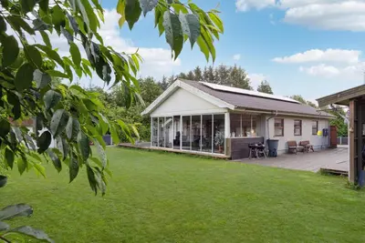 Image de Belle maison à Oksbøl avec WiFi