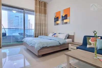 Image de Holiday Home in Dubai Marina, Sky View Studio near to Metro, Easy Beach Access.