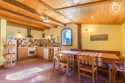 Image de La Maison Bleue - Saint Martin D'Arc