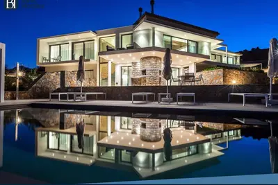 Bh147 - R - Villa Elounda