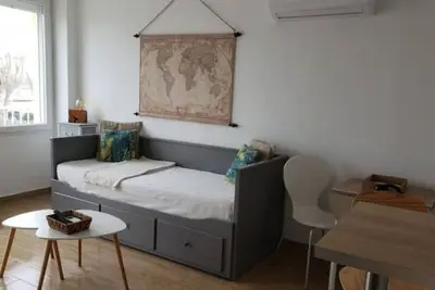 Image de Studio refait à neuf Ave St Maurice