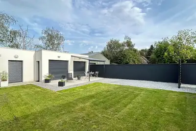 Image de Maison Avec Petit Exterieur