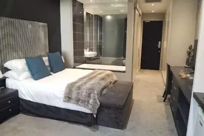 Executive apartment in the heart of Sandton\n