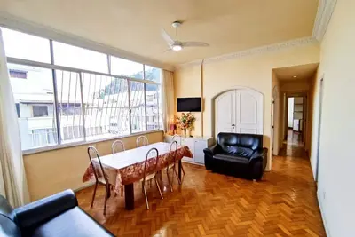 Image de Copacabana Apartment 110 m² in Rua Nobre Praia/Metro 5 minutes away