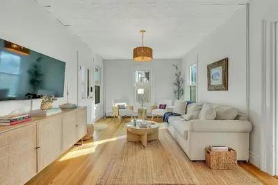 Image de The Lucky Oyster Est 1886 3 Bd / 2 Ba Historic & Walk to Town