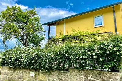 Image de 1 Bedroom Private vacation home in Vila Nova de MuÃa