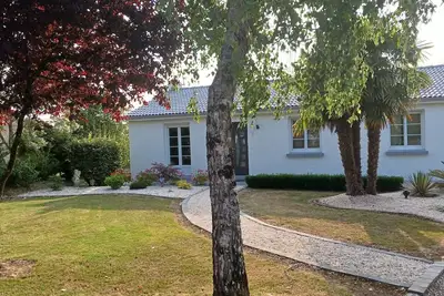 Image de Jolie maison de campagne au calme proche du lac de g-lieu