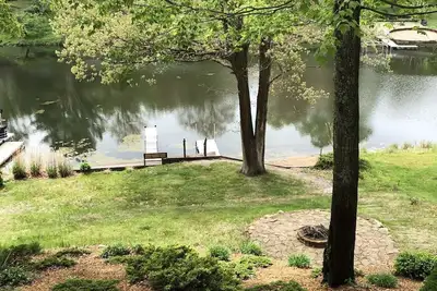 Image de Lake House with 4 Kayaks and 3 Golf Courses
