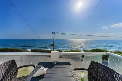Image de Cozy 2br/1bath condo w/ Ocean Views