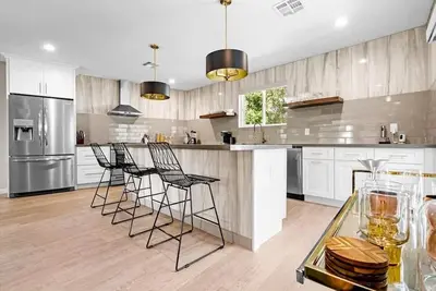 Phoenix Uptown | 4br 3ba Luxury Hip | Vibey Phx