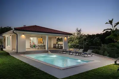 Image de New villa with pool for 4 persons near Labin, Istria